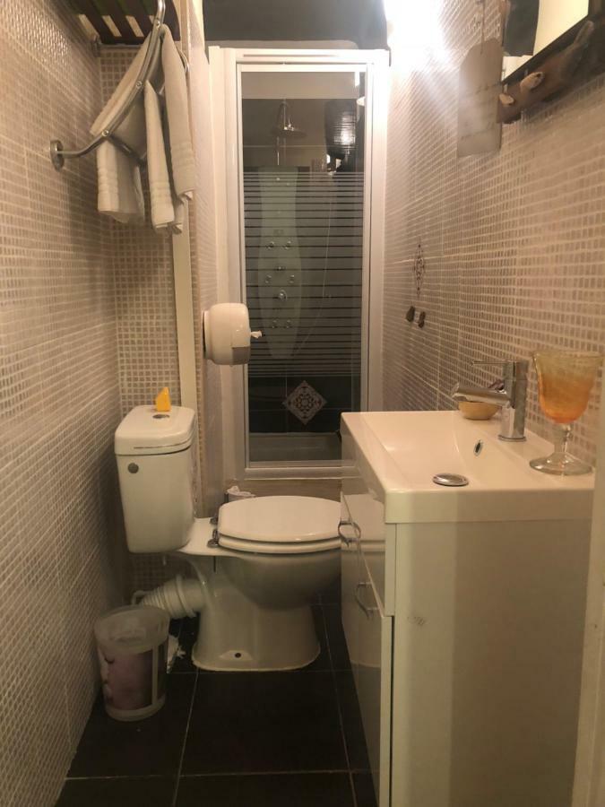 Hotel Restaurant Le Delta سانت ماري دو لا مير المظهر الخارجي الصورة